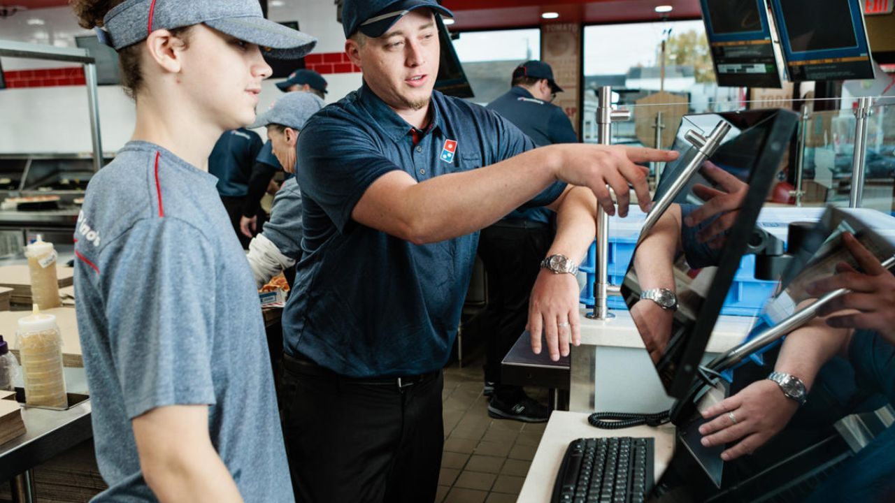 Domino’s Pizza Jobs: How to Apply for Delivery and Store Positions