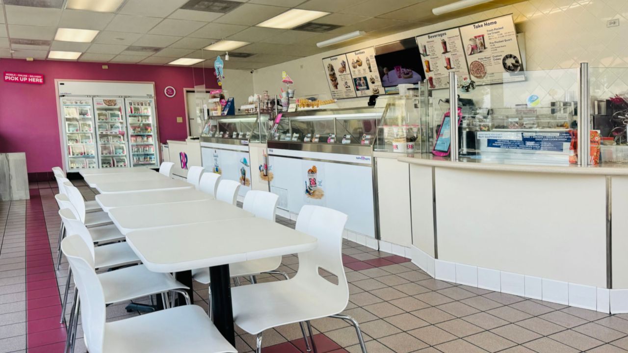 Baskin Robbins Jobs: How to Apply for Crew Member Positions